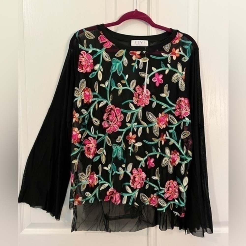 ELVI 12(US) Sheer Mesh Floral Embroidered Bell-Sleeve Top